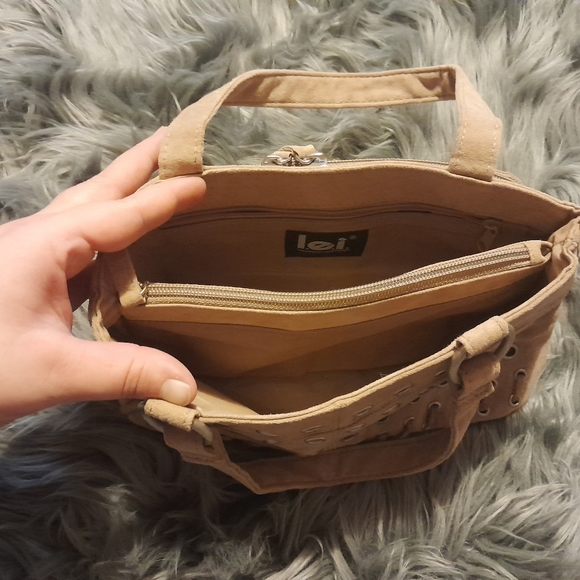 L.E.I Purse - Picture 4 of 4